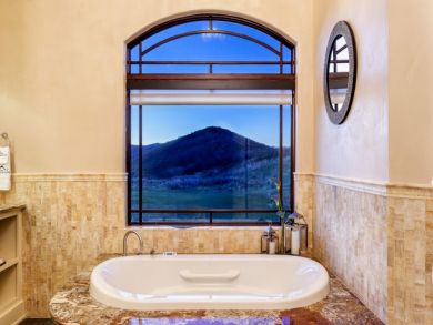 A Luxury Ski Ranch On thirty Seven  Acres Close to Aspen Ski
